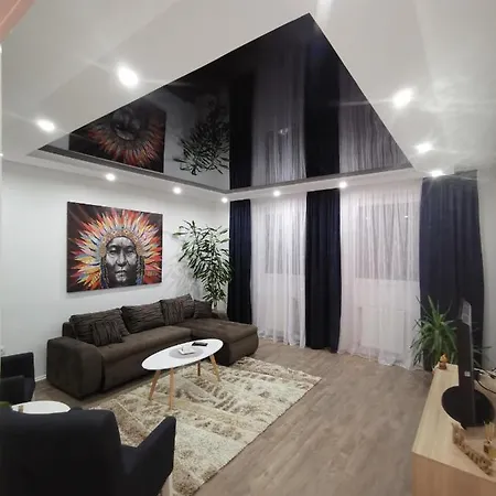 White House Ns * Novi Sad