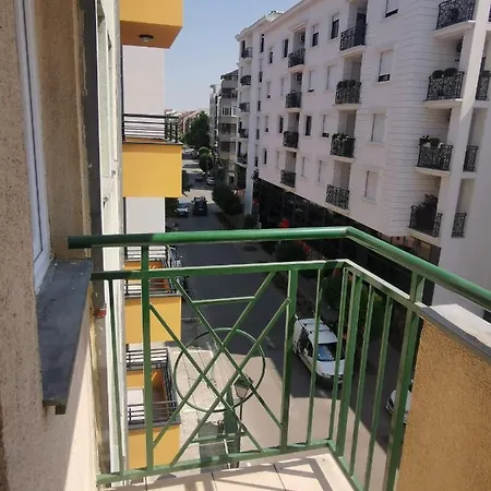 Daire White House Ns