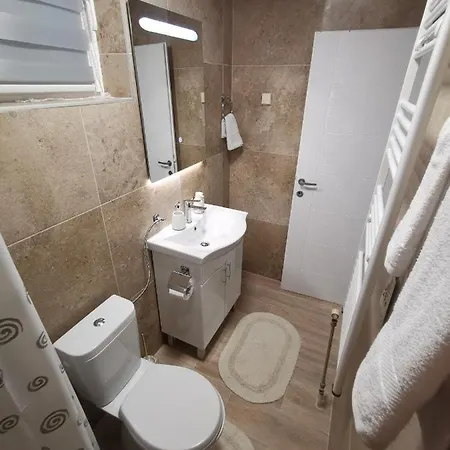 Daire White House Ns