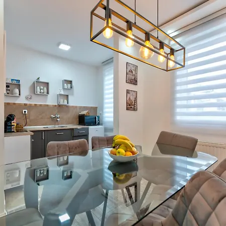 Apartment White House Ns Novi Sad
